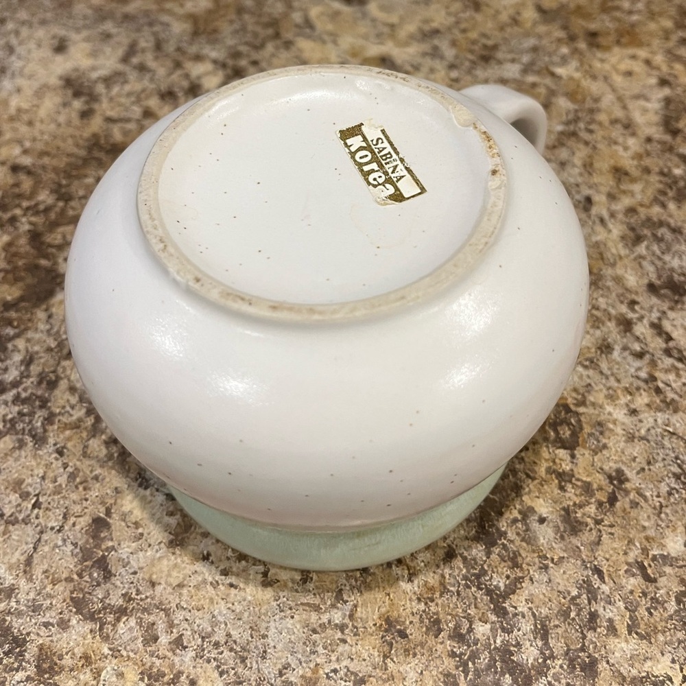 Sabina White and Light Green Mug Made in Korea 12 oz. - Picture 6 of 11